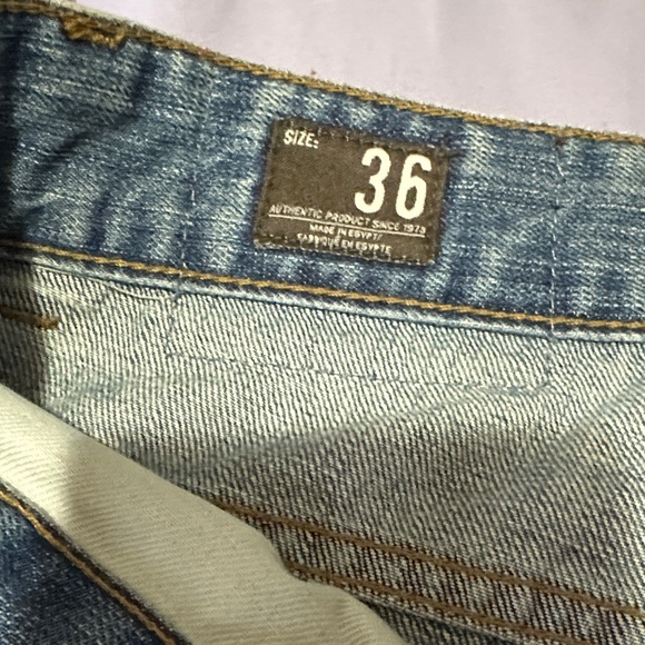 Timberland Men's Relaxed Fit Blue Jeans - Picture 2 of 8